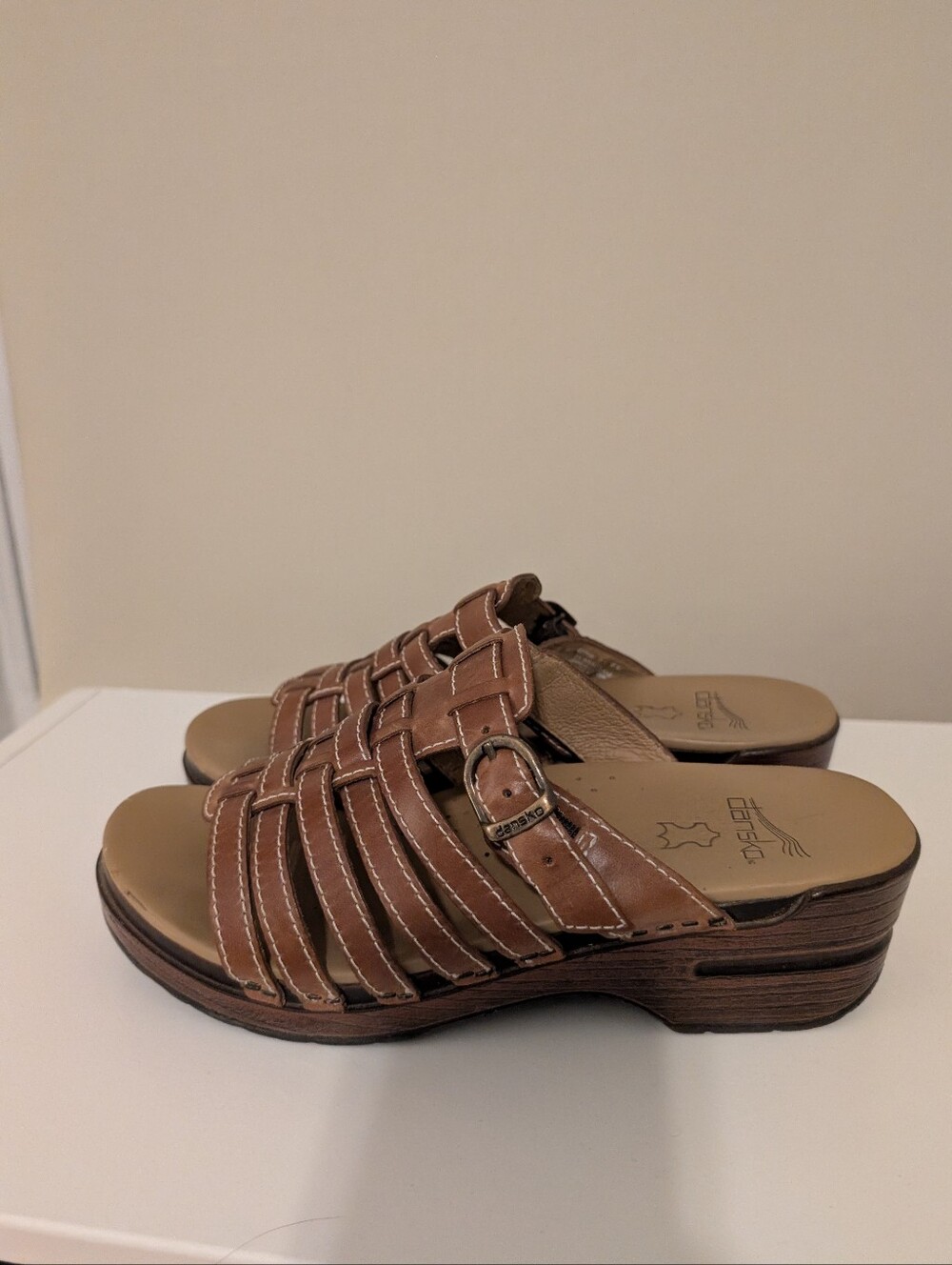 Brown Leather Dansko Clog Sandal Size 7.5 - Picture 2 of 4